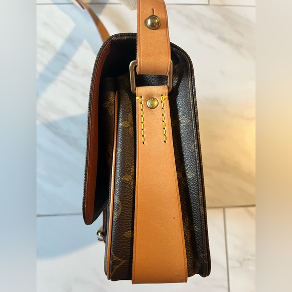 Real authentic vintage Louis Vuitton buckle no zipper hand bag - Picture 3 of 13